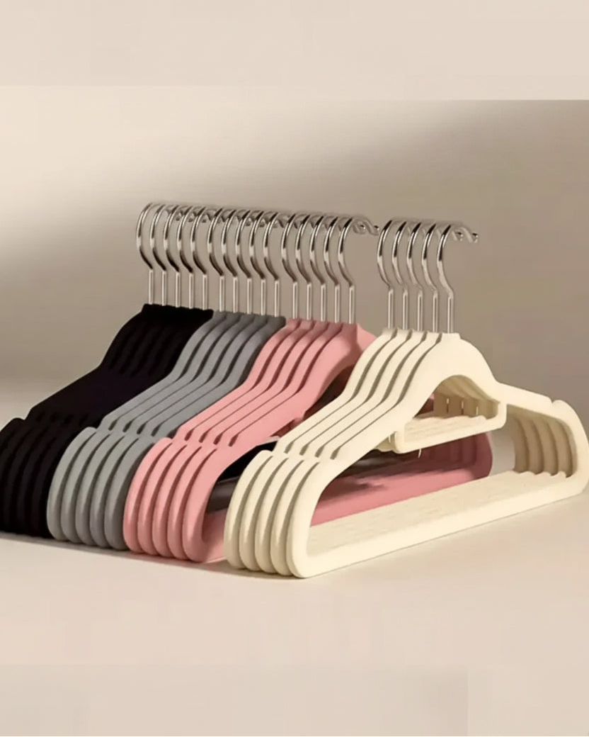 Velvet Flocked Hangers (10-Pack)